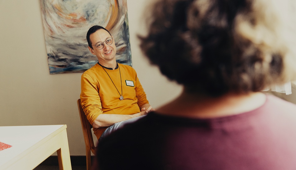 Bernd Ruffing arbeitet nebenberuflich als Krankenhausseelsorger