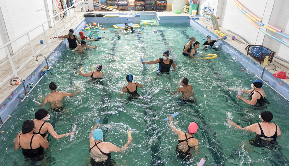 Die Therapien im Wasser sind bei den Menschen in São Paolo beliebt