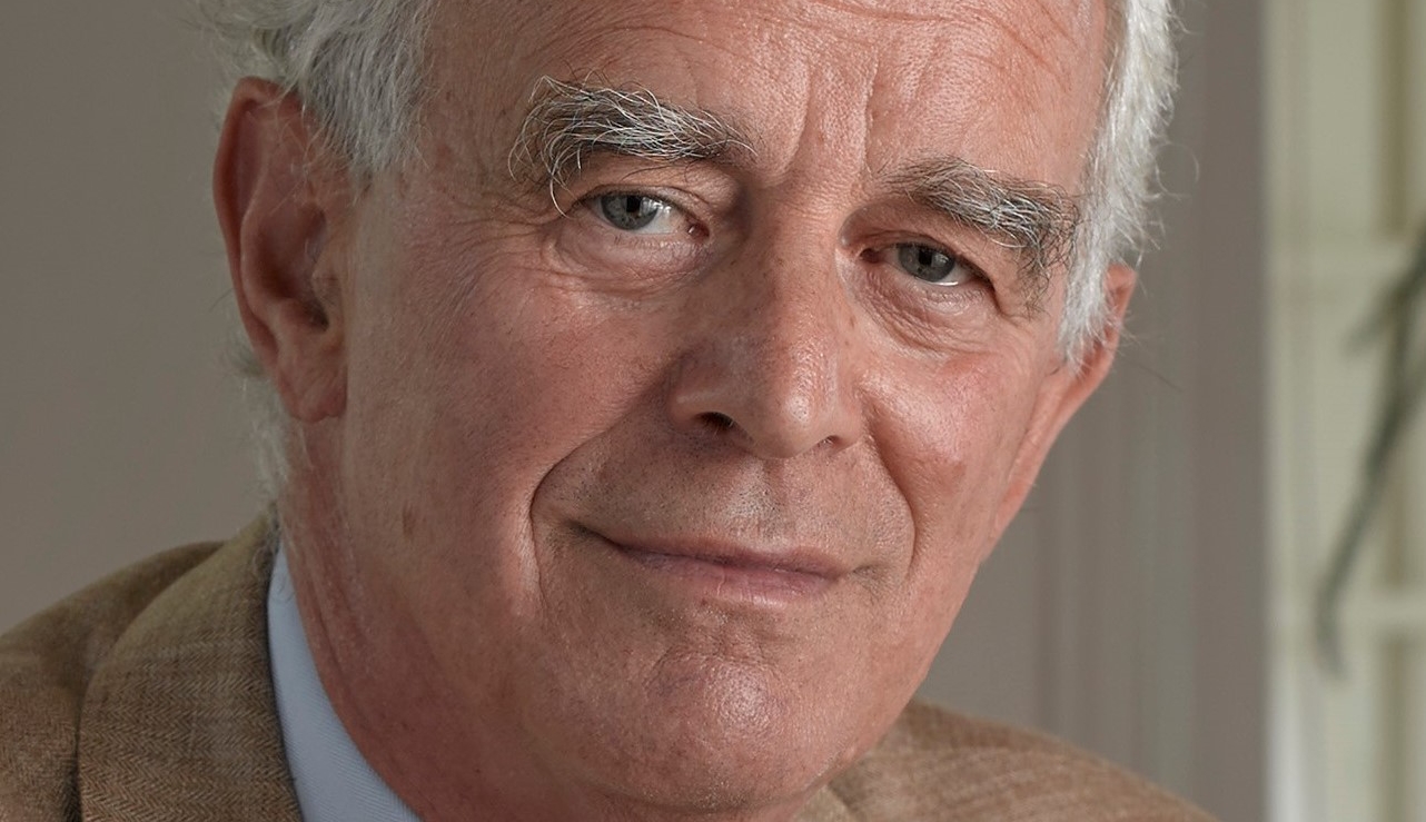 Portrait von Pim van Lommel