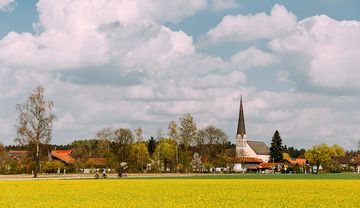 Kirchanschöring liegt in Oberbayern