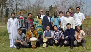 Ein Gruppe junger Musiker - die Musikapostel