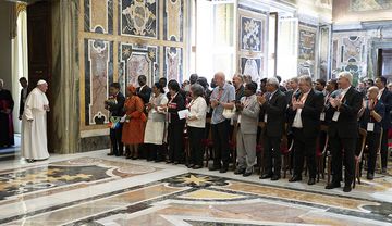 Die Steyler beim Papst