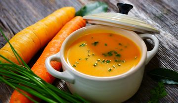 Möhren-Orangen-Suppe ist gut für das Immunsystem